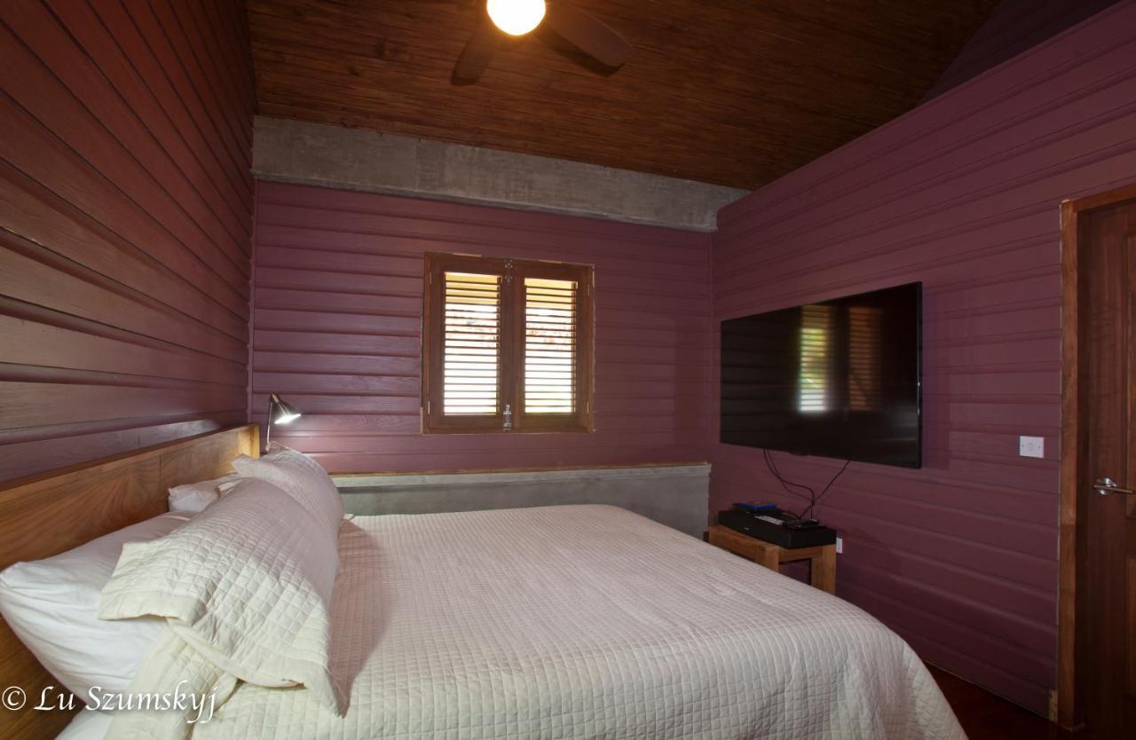 Pagua Bay House - Oceanfront Cabana'S Marigot المظهر الخارجي الصورة
