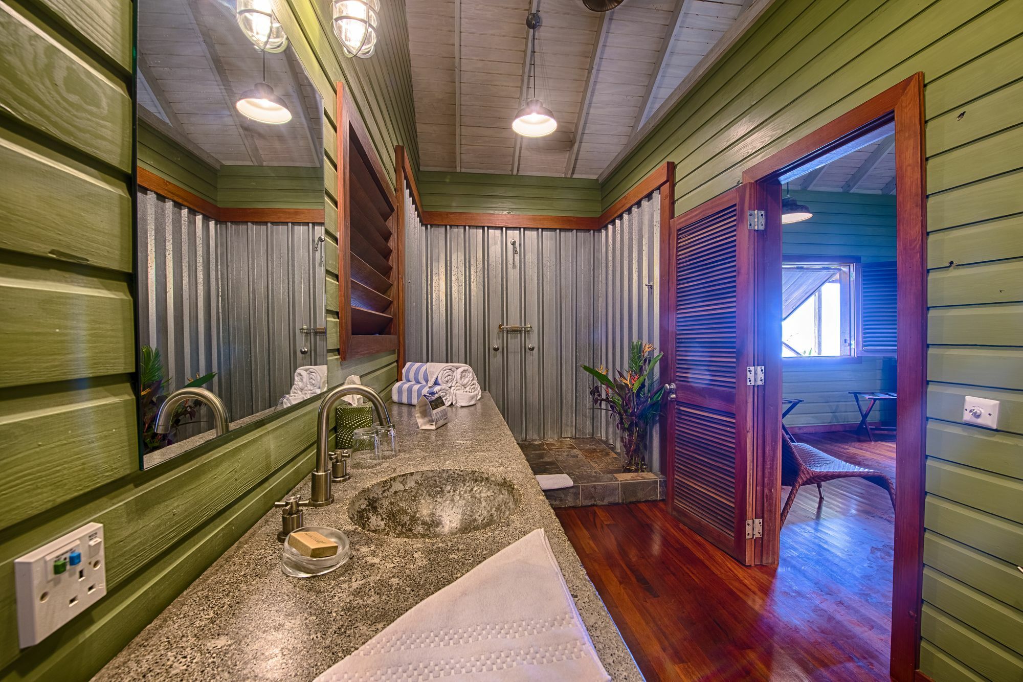 Pagua Bay House - Oceanfront Cabana'S Marigot المظهر الخارجي الصورة