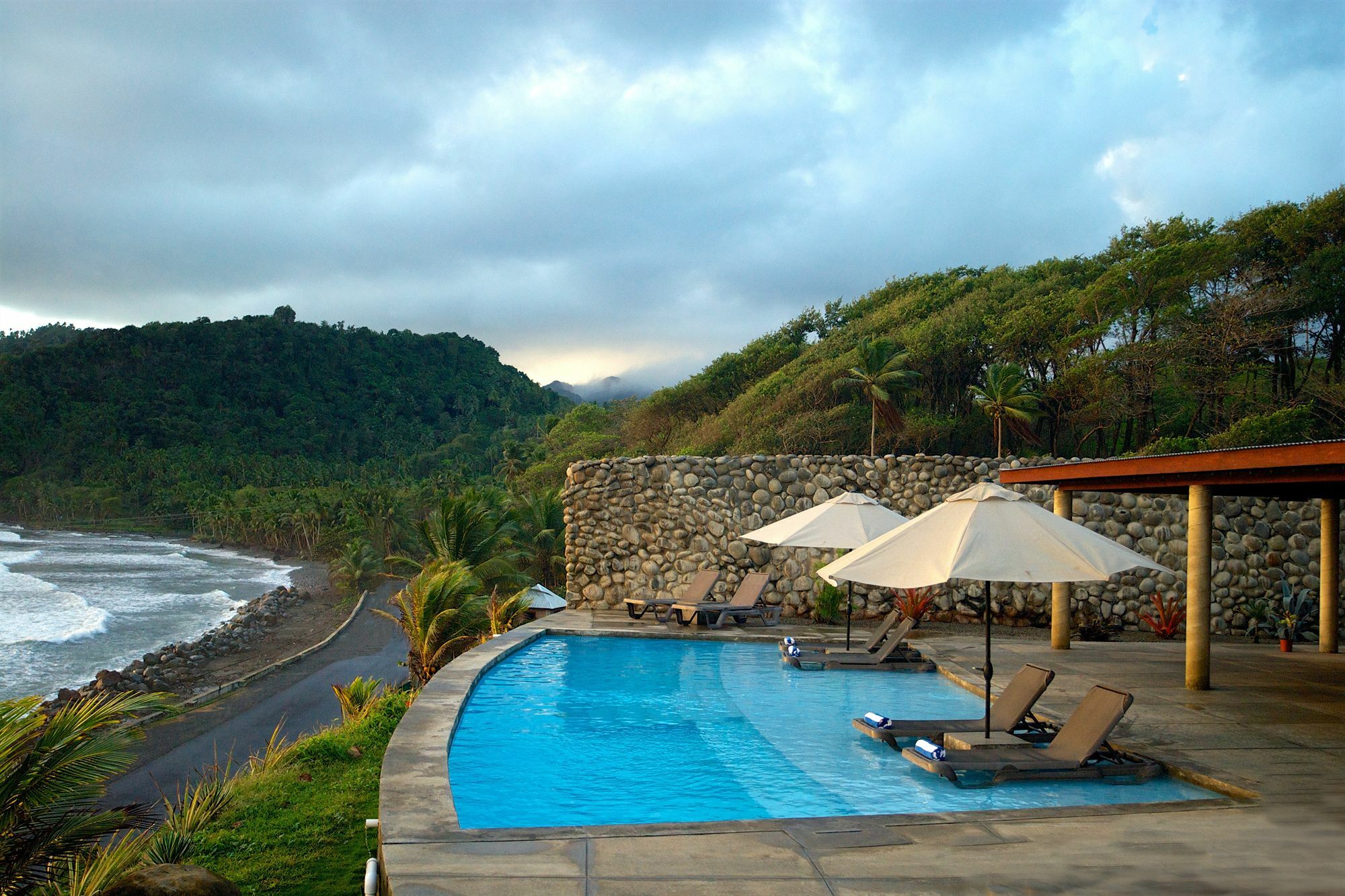Pagua Bay House - Oceanfront Cabana'S Marigot المظهر الخارجي الصورة