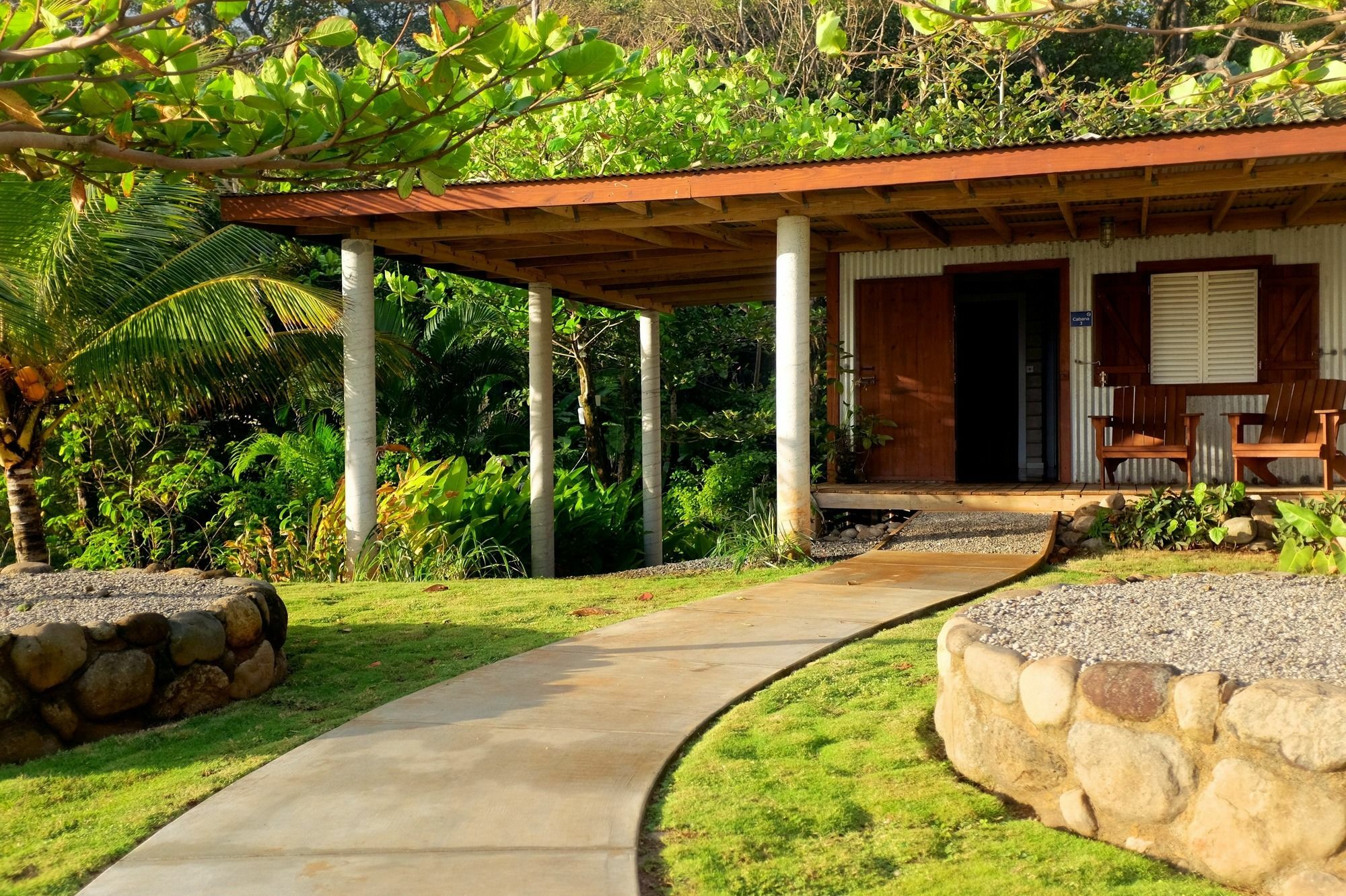 Pagua Bay House - Oceanfront Cabana'S Marigot المظهر الخارجي الصورة